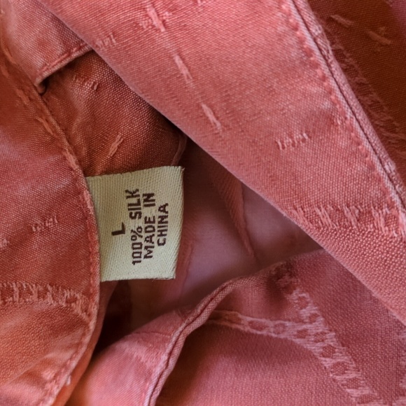 Tommy Bahama 100% Silk Hawaiian Short Sleeve Shirt - Salmon Tropical Floral - L - Picture 6 of 10